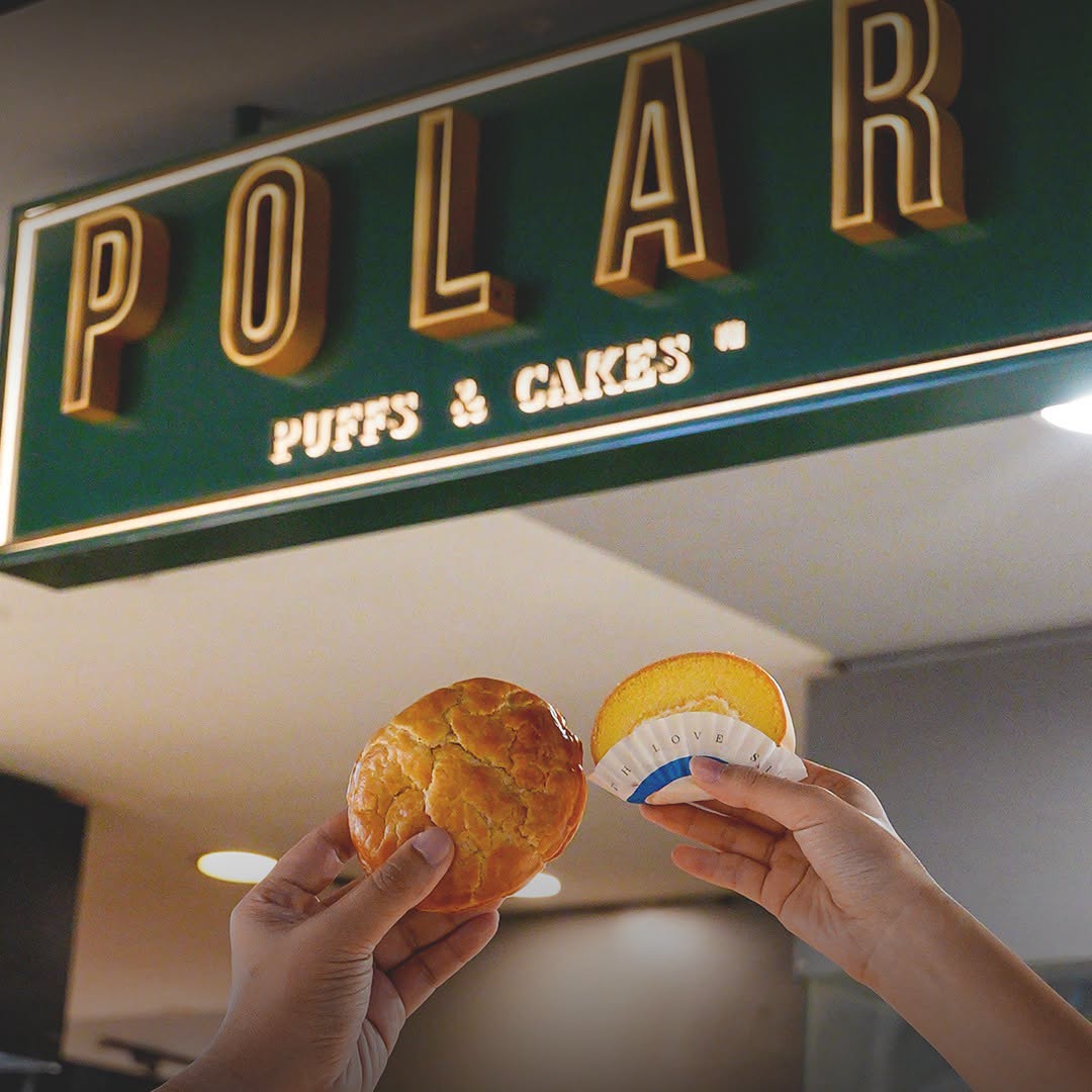 Polar Puffs & Cakes outlet at Tampines Mall