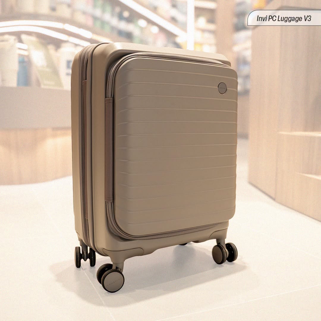 Invi PC Luggage V3 hard-shell suitcase