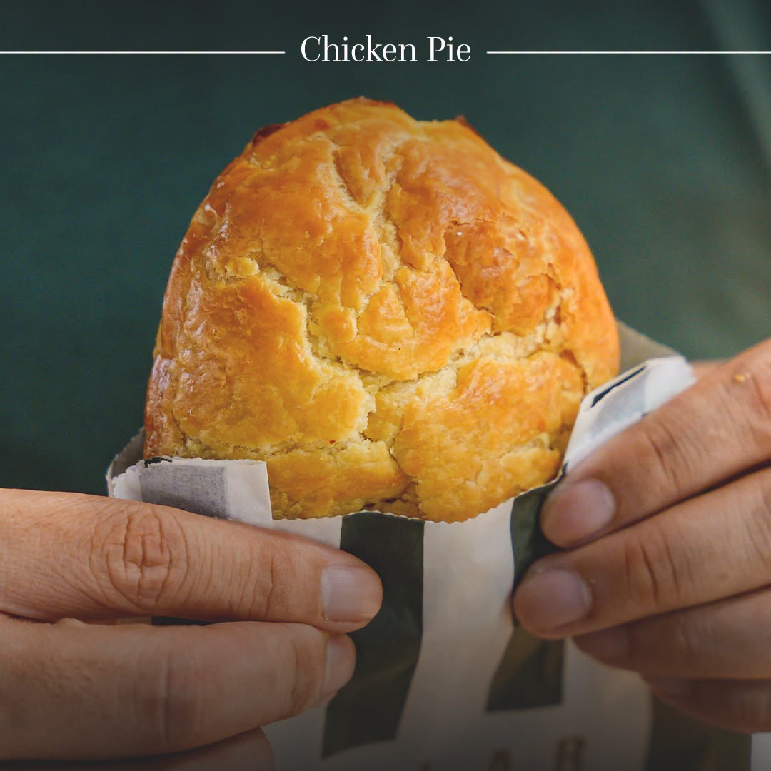Polar Puffs & Cakes Chicken Pie