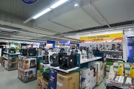 COURTS Tampines Mall