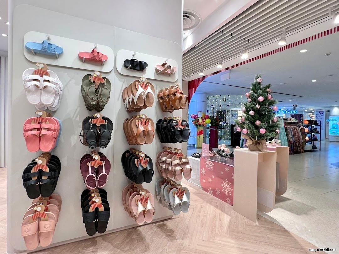 FitFlop Tampines