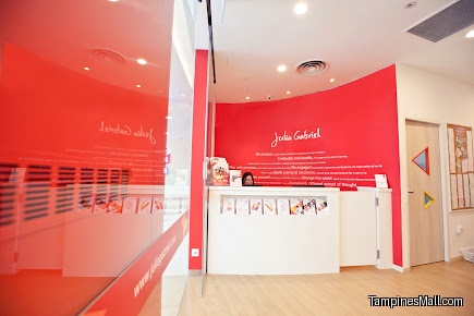 Julia Gabriel Centre, Tampines Mall