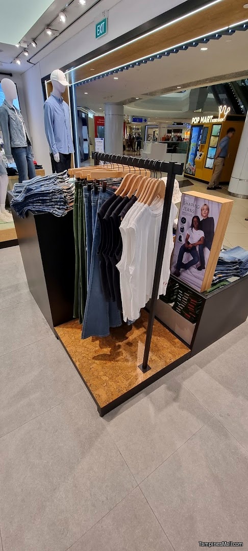 Tampines Mall - Image 530