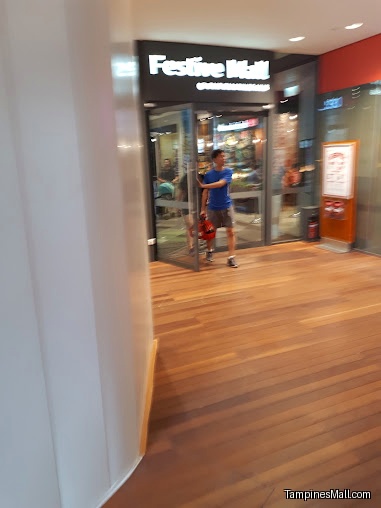 OTO Singapore (Tampines Mall)