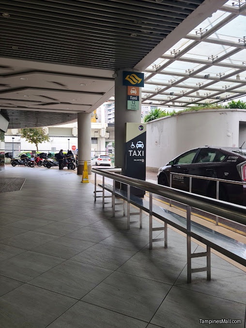 Tampines Mall Taxi Stand I03