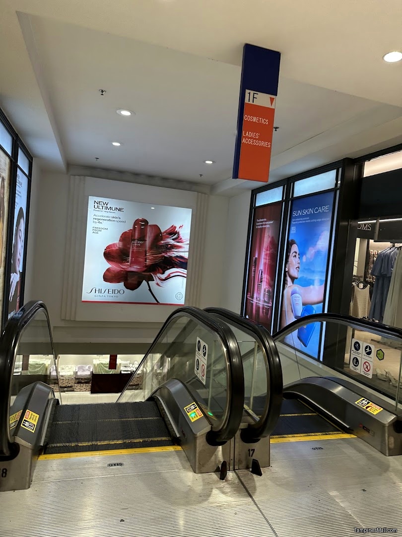 伊勢丹 Isetan Tampines - Image 20